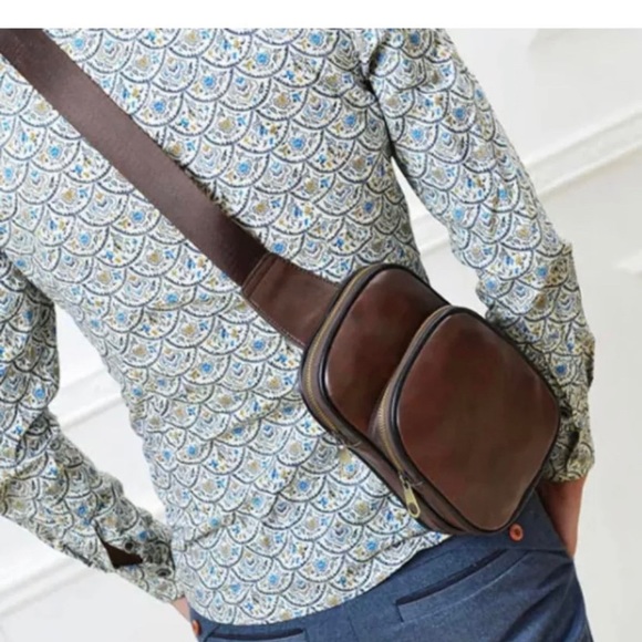 Men’s Leather Chest Cycle Sling Pack Shoulder Bag - Picture 2 of 8